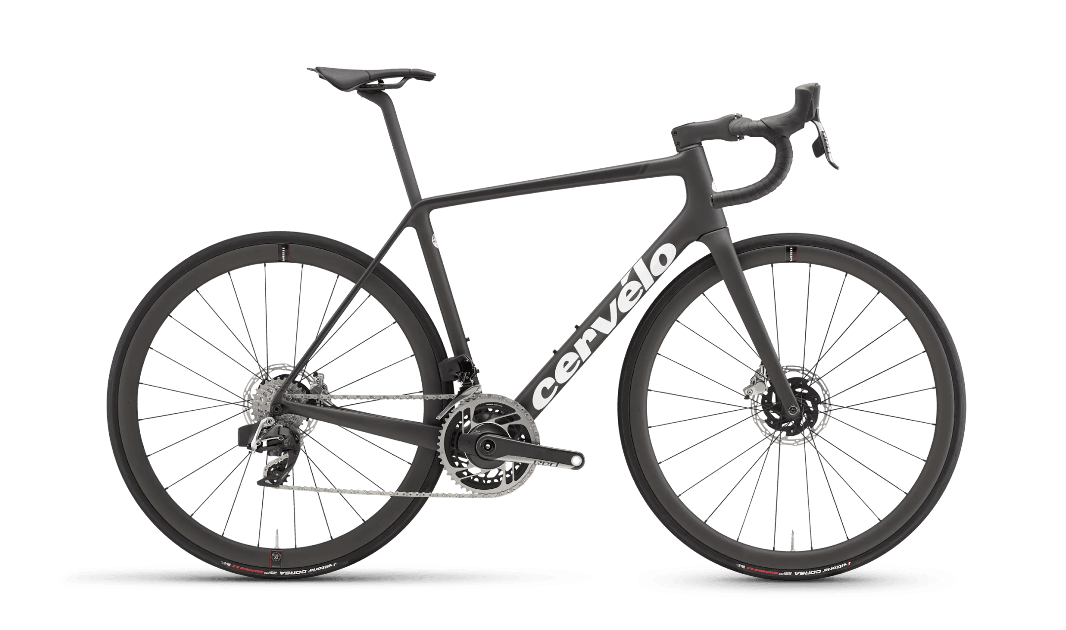 Profile shot of the Cervélo R5 in the color Five Black.